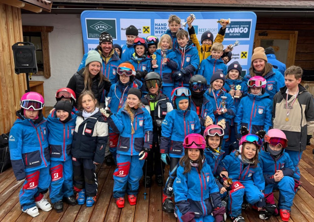 Gruppenfoto Skiclub Obertauern